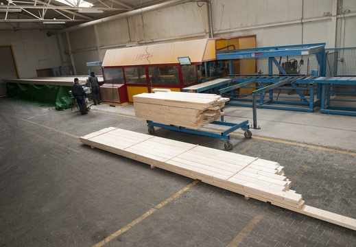 JAF Dom z klockow Bieczyny (8)