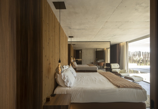 Lunawood Thermowood Interior EV House Portugal 2020 3