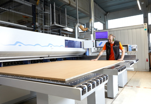 JAF Czy nadal potrzebujesz stolarni (1)