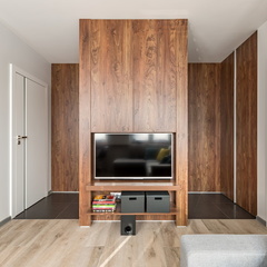 JAF PL Fornir gora (1)